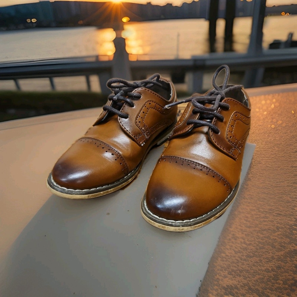 STACY ADAMS 'Madison' Cap Toe Lace Up Boys Shoes Size 7M Brown Church Dress Up